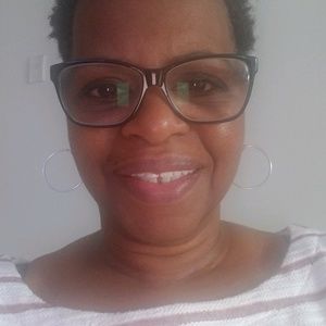 Meet your Posher, Caprice